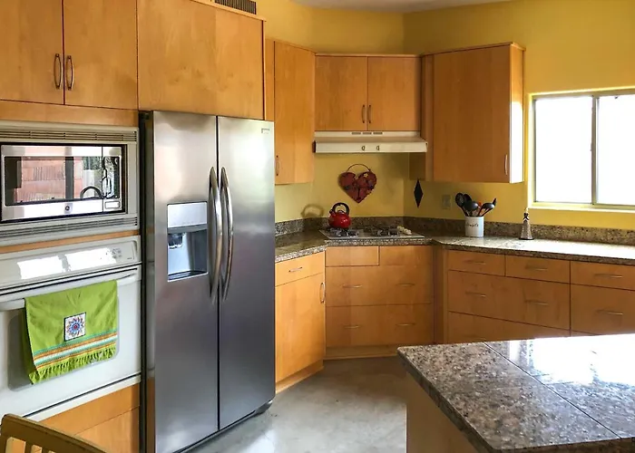 Holiday home W/ Patio - Near Outdoor Adventure *