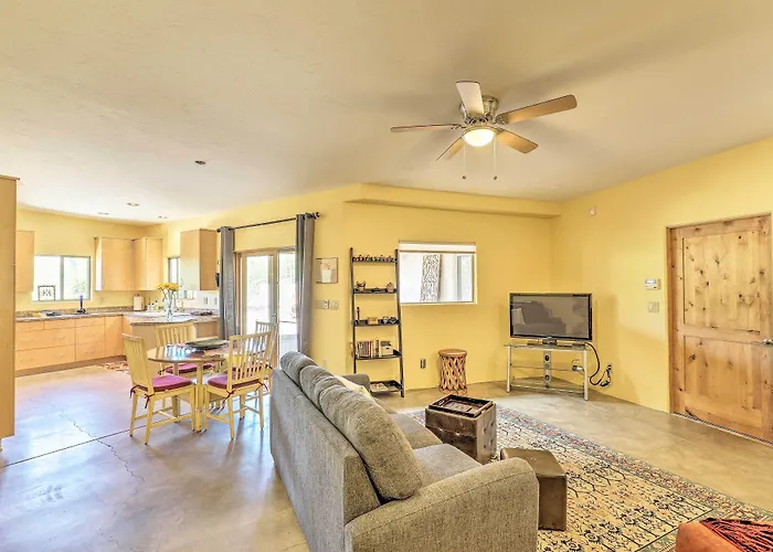 W/ Patio - Near Outdoor Adventure * Tucson